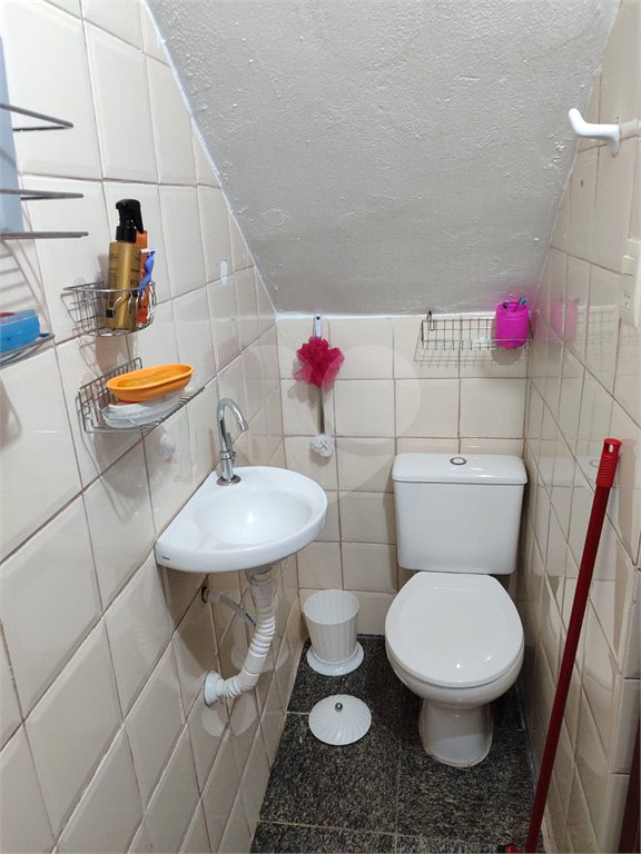 Sobrado à venda com 2 quartos, sendo 1 suíte, em Jardim Iporã, São Paulo, SP
