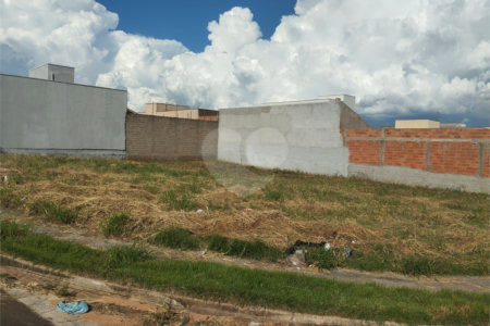 Terreno à venda em Residencial Vista do Horto, Araraquara, SP