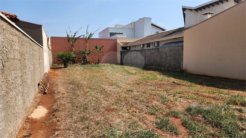 Terreno à venda em Jardim dos Flamboyants, Araraquara, SP