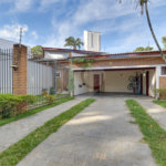 Casa Térrea à venda com 3 quartos, sendo 1 suíte, em Interlagos, São Paulo, SP