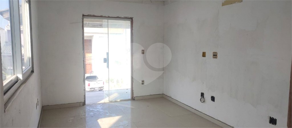 Casa à venda com 3 suítes em Campo Grande, Rio de Janeiro, RJ