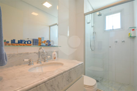 Cobertura à venda com 4 quartos, sendo 2 suítes, em Aclimação, São Paulo, SP