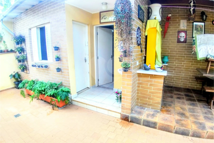 Casa Térrea à venda com 3 quartos, sendo 1 suíte, em Horto Florestal, São Paulo, SP