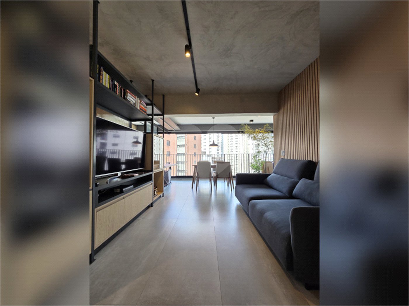Apartamento à venda ou para alugar com 3 quartos, sendo 1 suíte,  em Vila Olímpia, São Paulo, SP