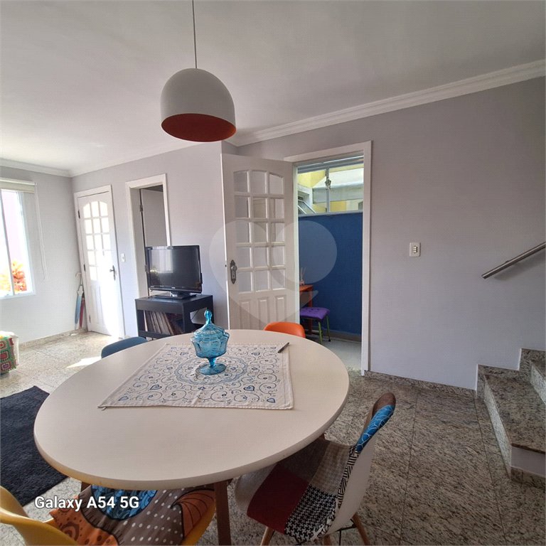 Casa à venda com 3 quartos, sendo 1 suíte, no condomínio Smallville, São Paulo - SP