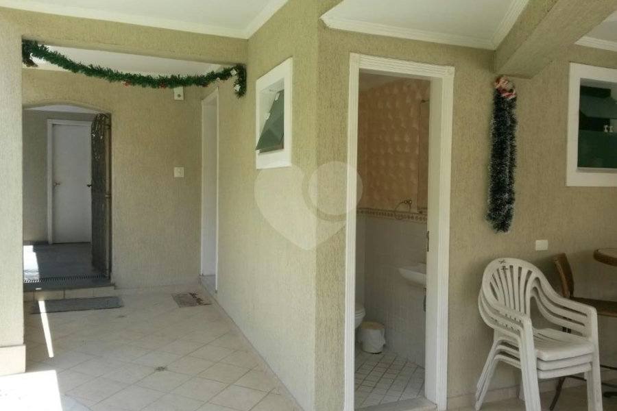 Casa à venda com 3 quartos, sendo 1 suíte, em Santana, São Paulo, SP