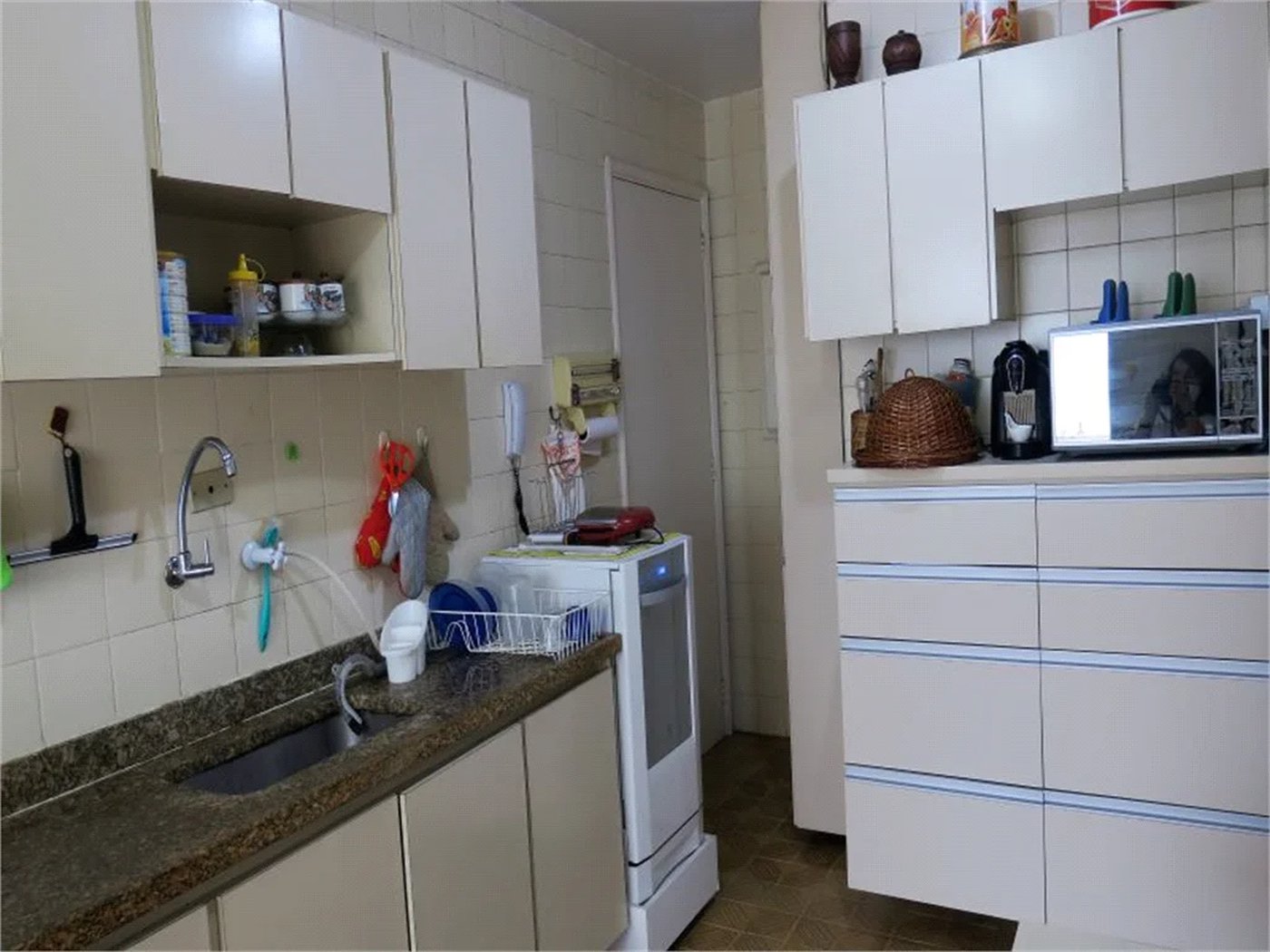 Apartamento à venda com 3 quartos, sendo 1 suíte, em Vila Andrade, São Paulo, SP