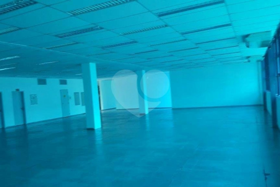 Prédio à venda em Santana, São Paulo, SP