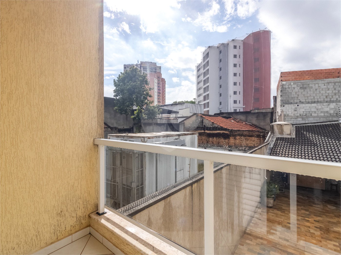 Sobrado à venda com 3 suítes em Vila Carrão, São Paulo, SP