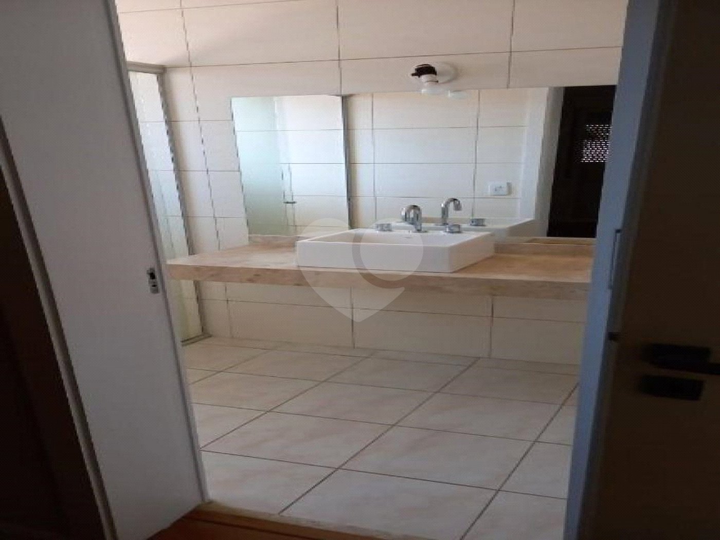 Casa à venda com 3 quartos em Bosque, Vinhedo, SP