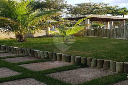 Casa à venda com 5 quartos, sendo 3 suítes, no condomínio Residencial Vale das Laranjeiras, Indaiatuba - SP