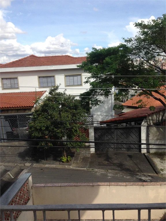 Sobrado à venda com 4 quartos, sendo 1 suíte, em Jardim Celeste, São Paulo, SP