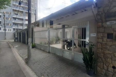 Sobrado à venda com 3 quartos, sendo 1 suíte, em Jardim Trussardi, São Paulo, SP