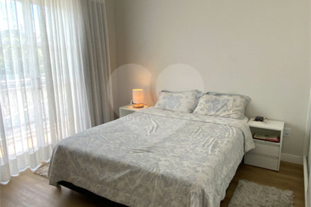 Casa à venda com 3 quartos, sendo 1 suíte, em Jardim das Palmeiras, Valinhos, SP