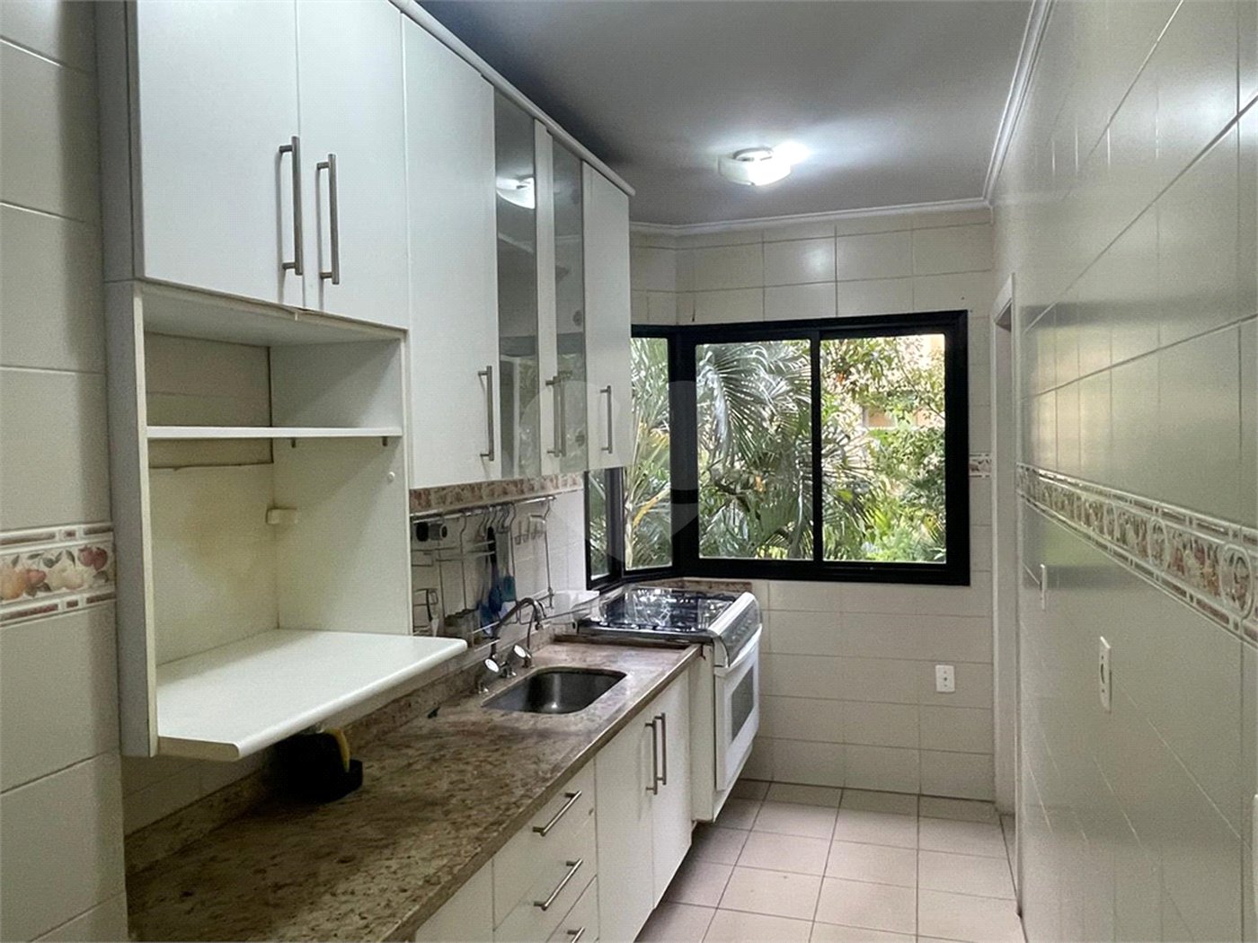 Apartamento à venda com 3 quartos, sendo 1 suíte, em Morumbi, São Paulo, SP