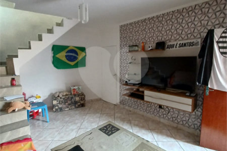 Casa à venda com 3 quartos, sendo 1 suíte,  em Jardim Santa Mônica, São Paulo, SP