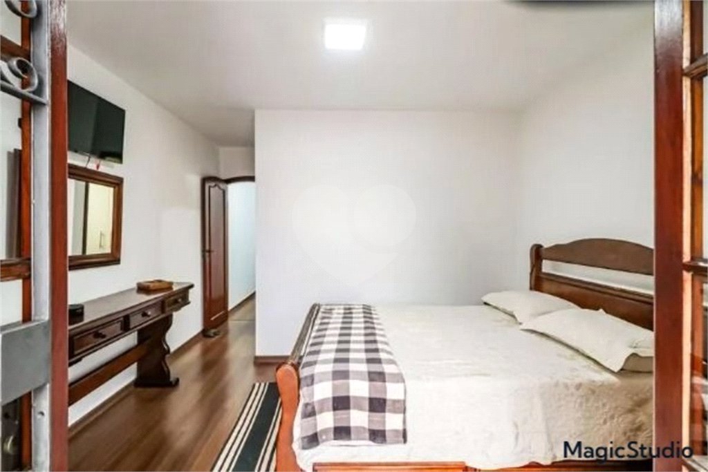 Casa à venda com 3 quartos, sendo 1 suíte,  em Jardim Bonfiglioli, São Paulo, SP