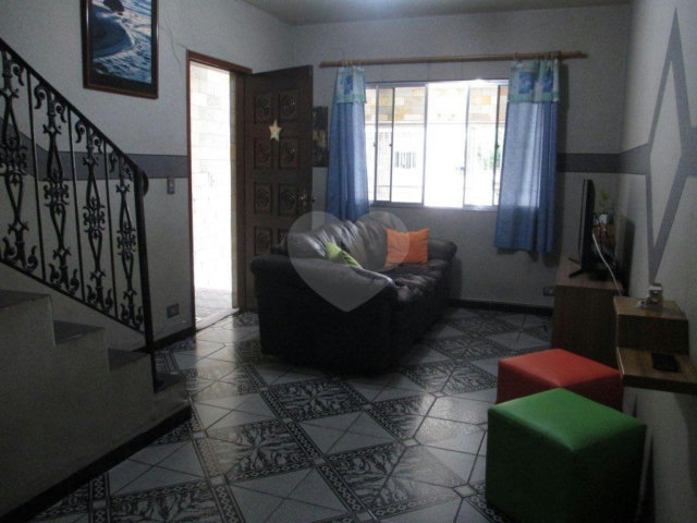 Sobrado à venda com 3 quartos, sendo 1 suíte,  no Brasilândia, São Paulo, SP