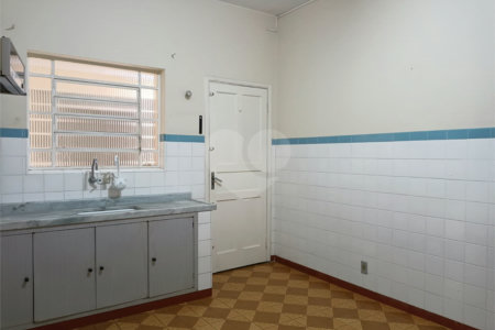 Casa à venda com 4 quartos em Vila Hamburguesa, São Paulo, SP