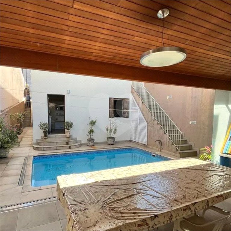 Casa à venda com 4 quartos, sendo 1 suíte, em Água Fria, São Paulo, SP