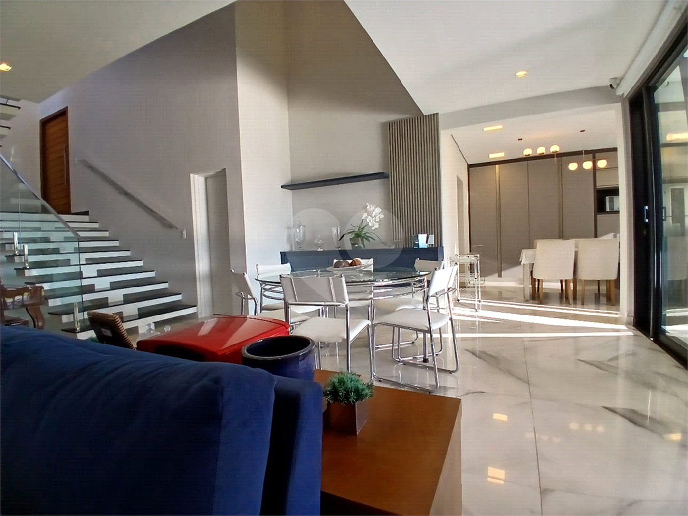 Casa à venda com 4 suítes no condomínio Porto Atibaia, Atibaia - SP