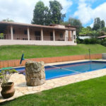 Casa à venda com 3 suítes no condomínio Granja Verediana, Ibiúna - SP