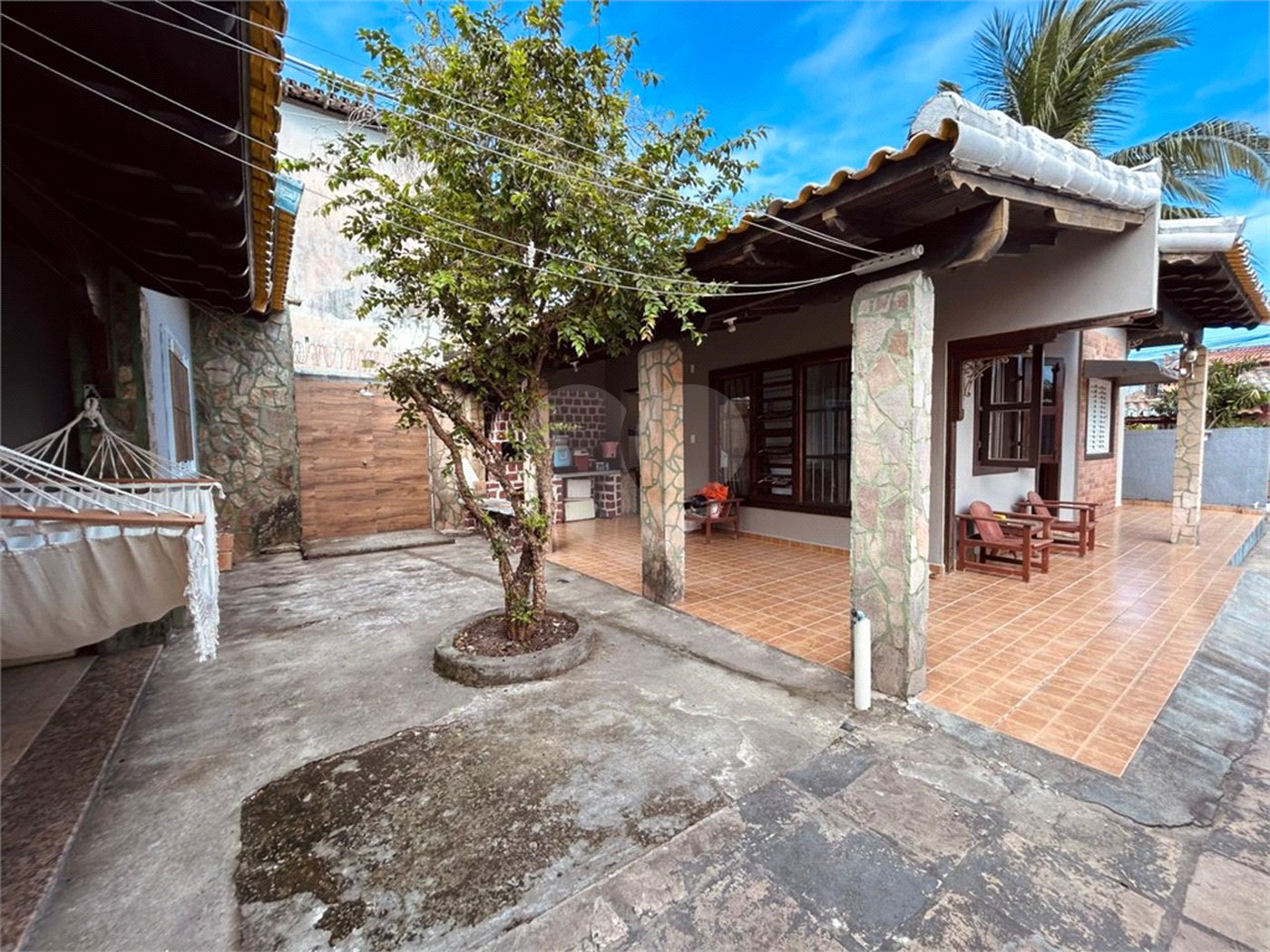 Casa à venda com 3 quartos, sendo 1 suíte, em Campinho, Porto Seguro, BA