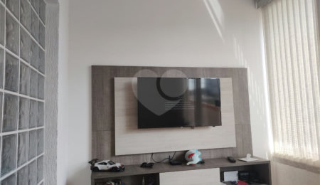 Sobrado à venda com 5 quartos, sendo 1 suíte,  em Vila Bela Vista, Suzano, SP