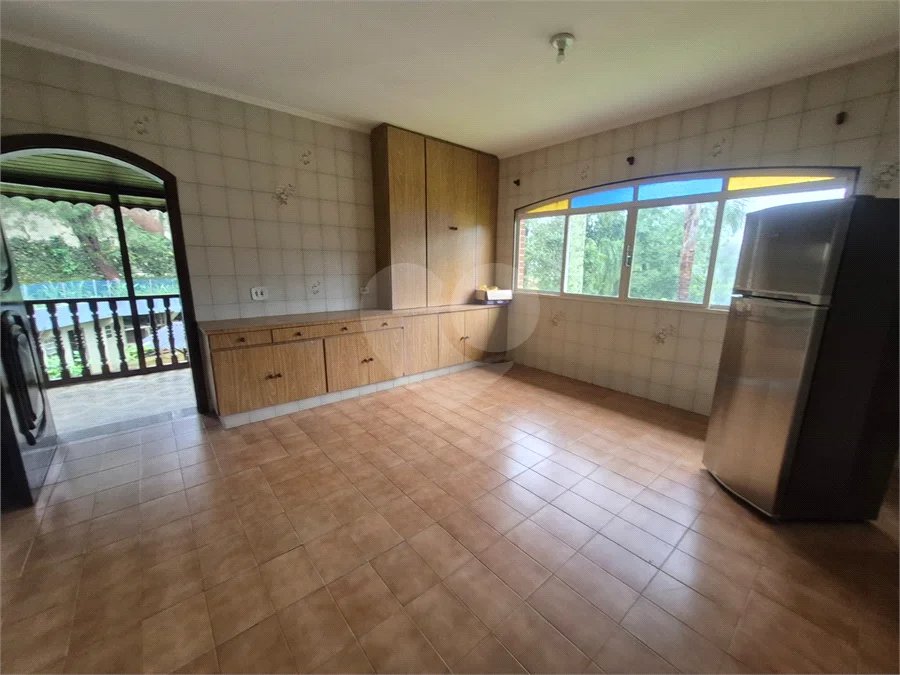 Sobrado à venda ou para alugar com 3 suítes em SERRA DA CANTAREIRA, Mairiporã, SP