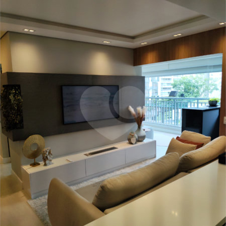 Apartamento à venda com 2 quartos, sendo 1 suíte, em Santo Amaro, São Paulo, SP