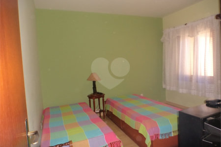 Casa à venda com 4 suítes em Nova Gardênia, Atibaia, SP