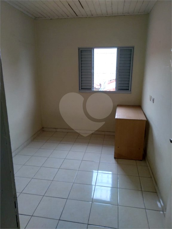 Sobrado à venda com 4 quartos em Jardim Celeste, São Paulo, SP