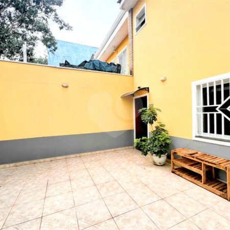 Sobrado à venda com 3 quartos, sendo 1 suíte, em Campo Grande, São Paulo, SP