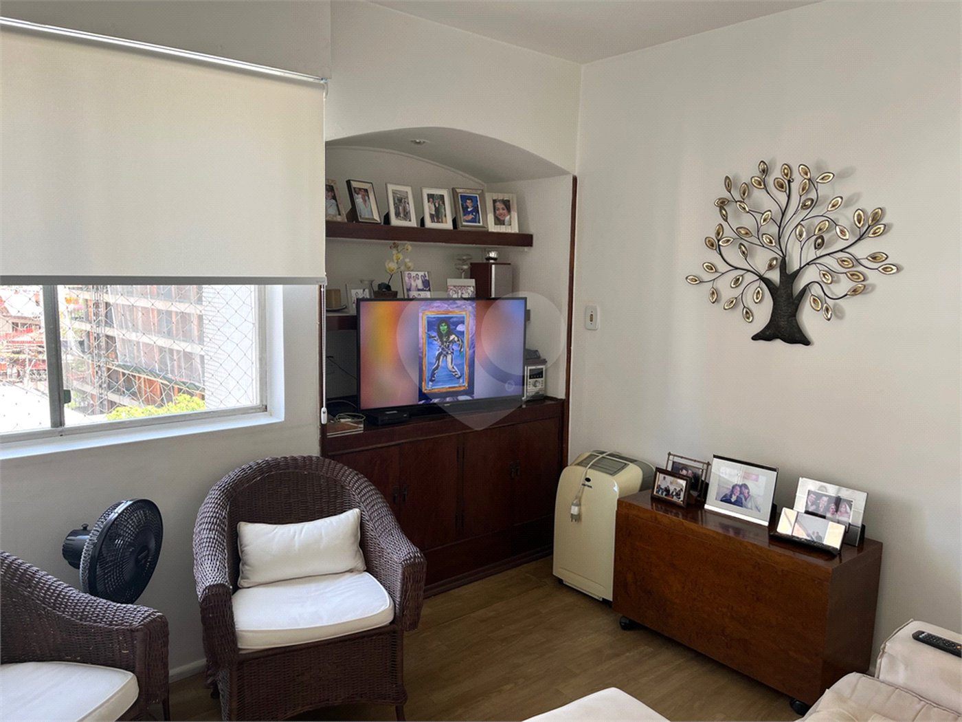 Apartamento à venda com 3 quartos, sendo 1 suíte,  em Itaim Bibi, São Paulo, SP