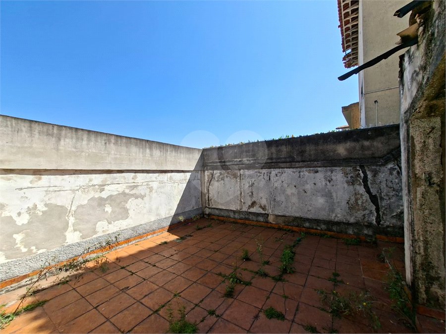 Sobrado à venda com 3 quartos, sendo 1 suíte,  em Jardim Esmeralda, São Paulo, SP