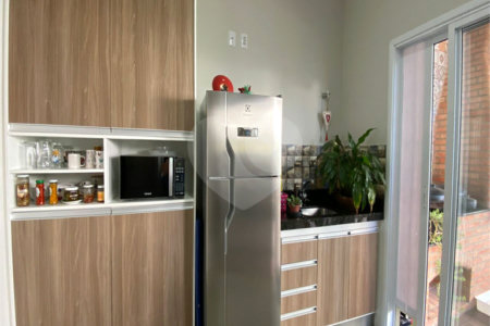Casa à venda com 3 quartos, sendo 1 suíte,  no condomínio Residencial Viena, Indaiatuba - SP