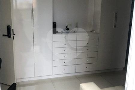 Apartamento à venda com 1 quarto em Vila Mariana, São Paulo, SP