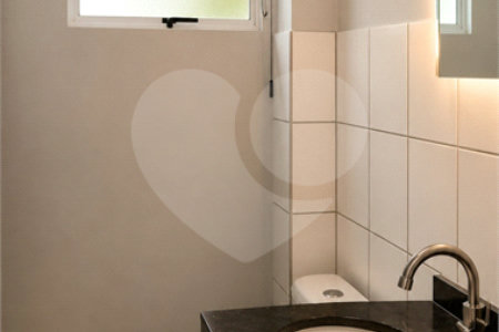 Casa à venda com 3 quartos, sendo 1 suíte,  no condomínio Maison Vert, Várzea Grande - MT