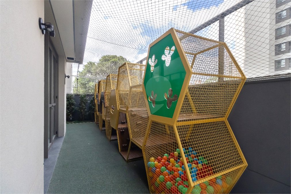 Apartamento à venda com 3 suítes em Campo Belo, São Paulo, SP