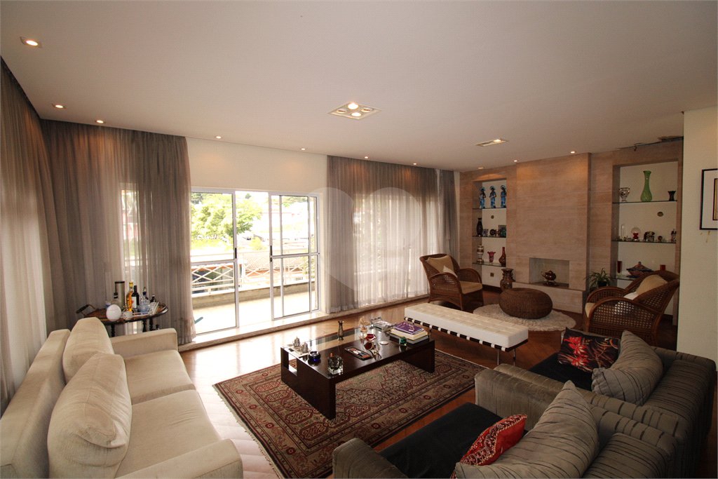 Casa para alugar com 7 quartos, sendo 6 suítes, em Tremembé, São Paulo, SP