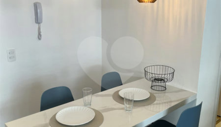 Apartamento à venda com 2 quartos em Jardim Panorama, São Paulo, SP