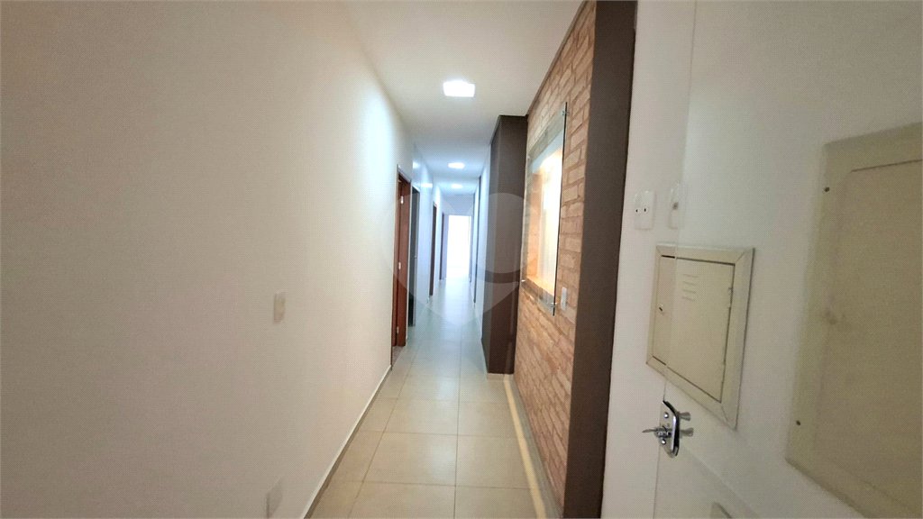 Sobrado à venda com 3 suítes em Vila Hortência, Sorocaba, SP
