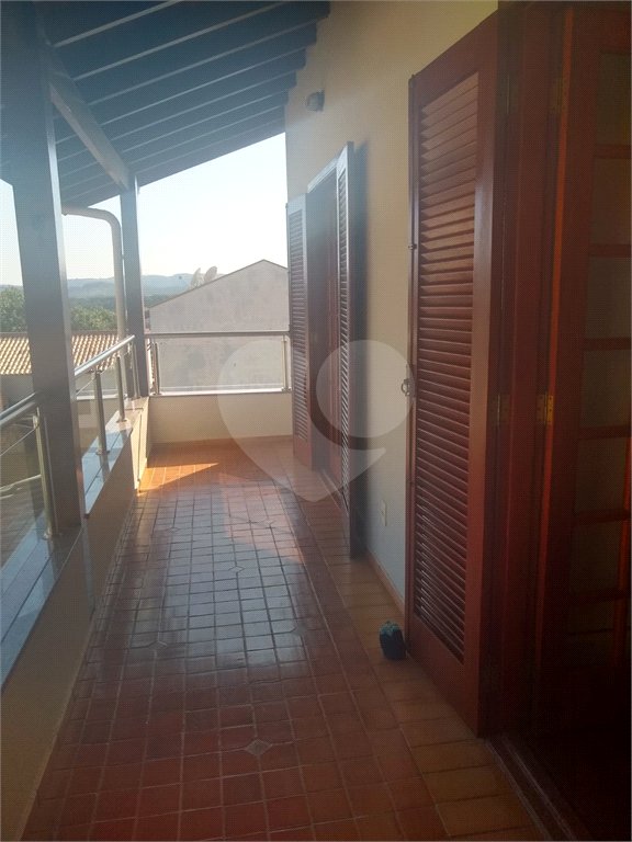 Casa à venda com 3 quartos, sendo 1 suíte,  no condomínio Residencial Grape Village, Vinhedo - SP