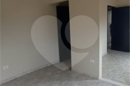 Casa à venda com 3 quartos, sendo 1 suíte, em Bosque dos Eucaliptos, São José dos Campos, SP