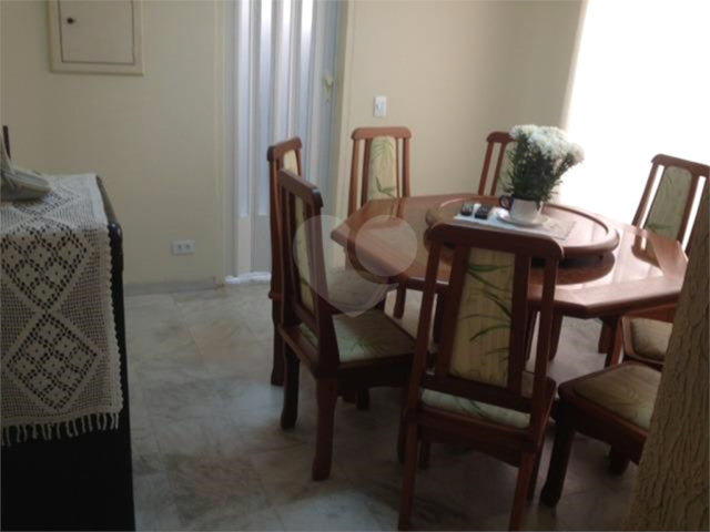 Sobrado à venda com 3 quartos, sendo 1 suíte,  em Sacomã, São Paulo, SP
