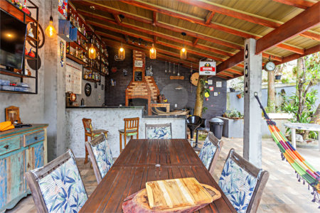 Casa Térrea à venda com 3 quartos, sendo 2 suítes, em Jardim Prudência, São Paulo, SP