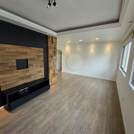 Apartamento à venda com 3 quartos, sendo 1 suíte,  em Indianópolis, São Paulo, SP
