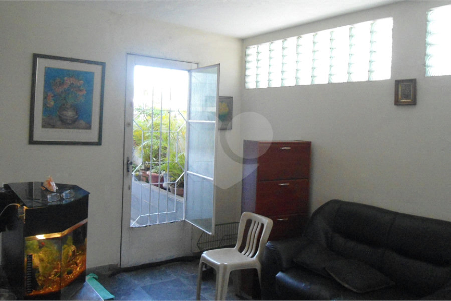 Sobrado à venda ou para alugar com 3 suítes em Vila Mascote, São Paulo, SP