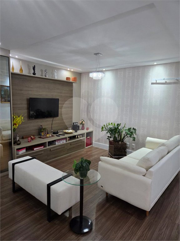 Apartamento à venda com 3 suítes em Vila Floresta, Santo André, SP
