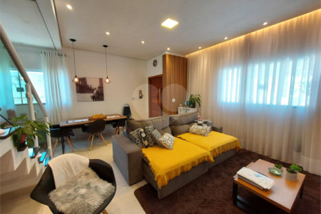 Casa Espaçosa com 3 dormitórios, Localizada em Villa di cesar